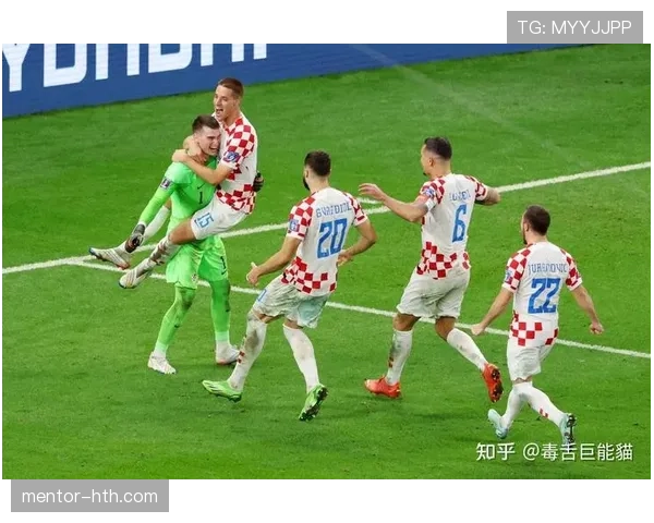 为什么“压人”不算犯规？足球规则中的身体对抗边界解析